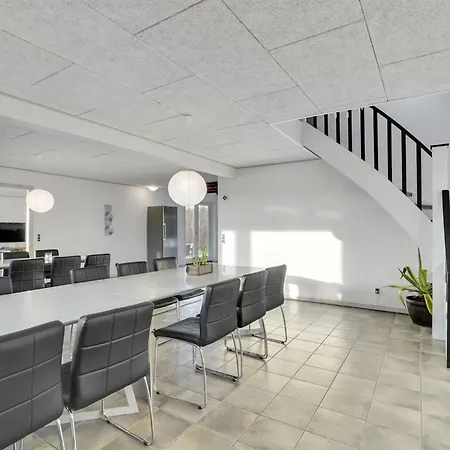 Markhild - 300m To The Fjord By Interhome *