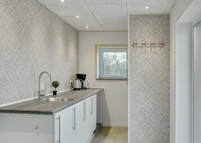 Markhild - 300m To The Fjord By Interhome *